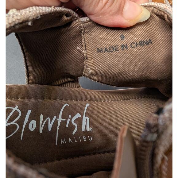 Blowfish Malibu Gladiator Sandals WOMENS SIZE 9 Desert Sand Flats Casual Dressy - Picture 8 of 10